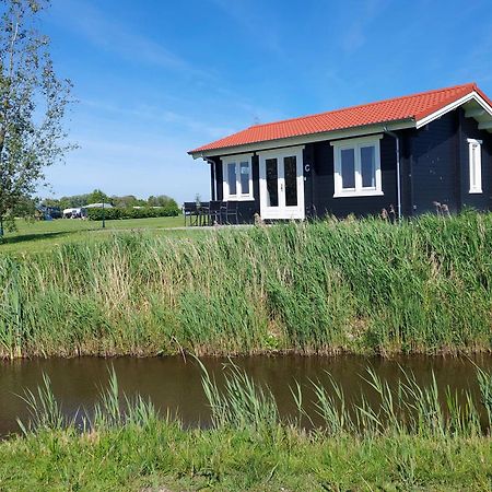 Vakantiehuisje Vlakbij Leeuwarden, Swichumer Pleats Buitenkant foto